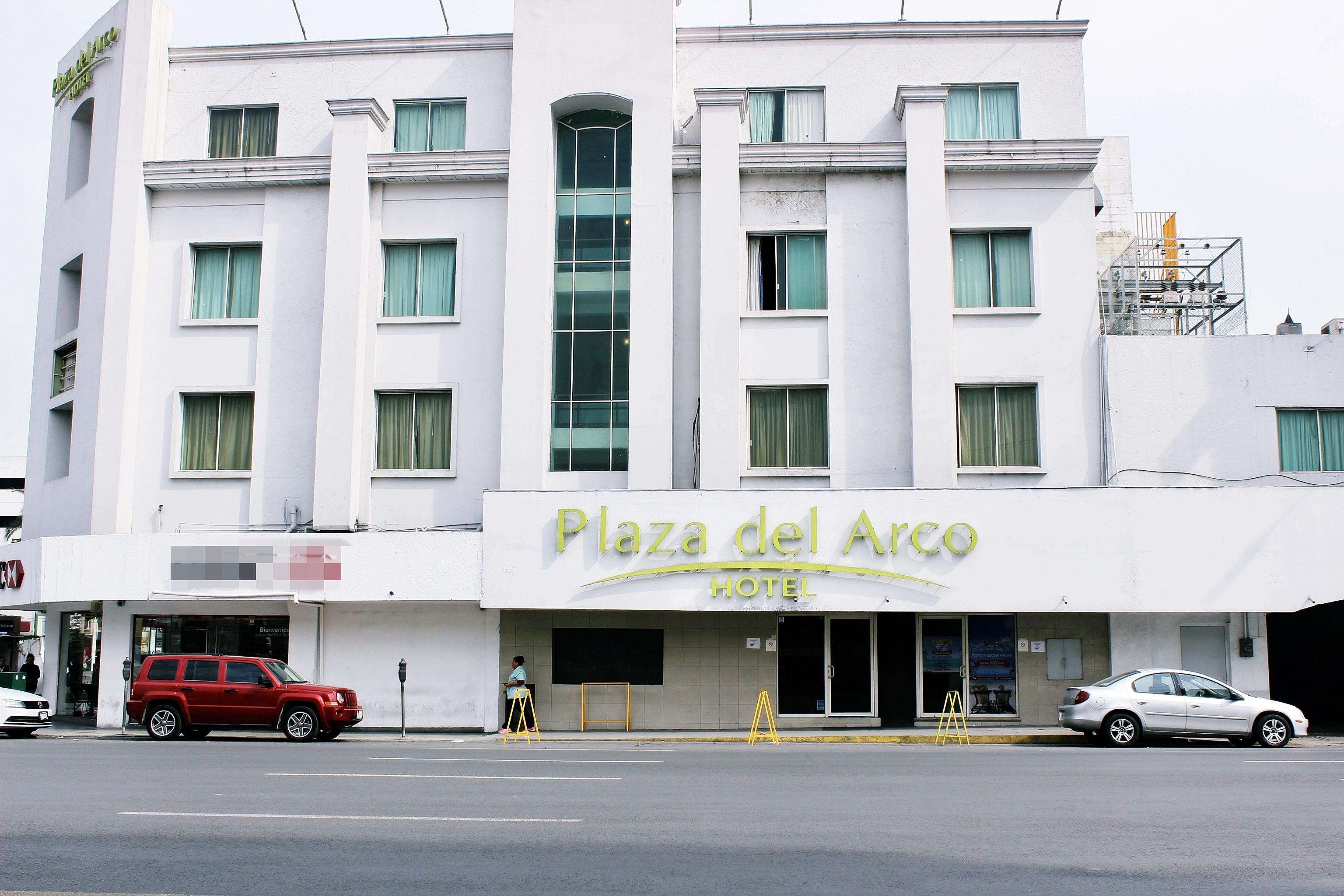 Hotel Plaza Del Arco - Monterrey Buitenkant foto